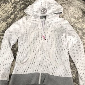 Lululemon zip up hoodie